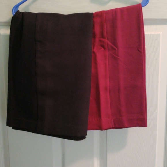 Clothes - Picture 2 of 2